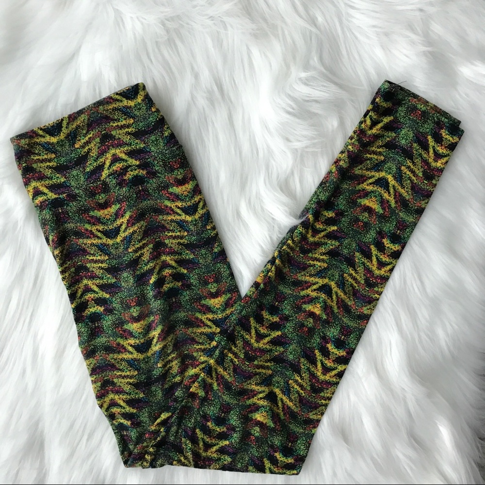 💛SALE LuLaRoe OS leggings. Great condition